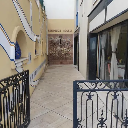 Cosy Soleia, 50m From Sea Side Lejlighed